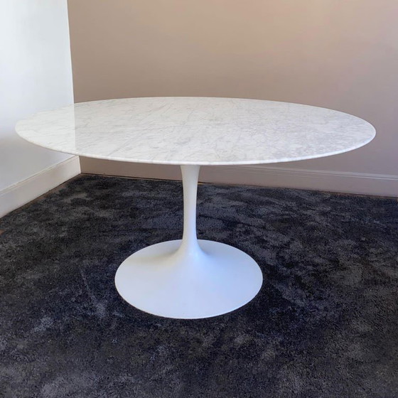 Image 1 of Knoll 140 Marble Table by Eero Saarinen