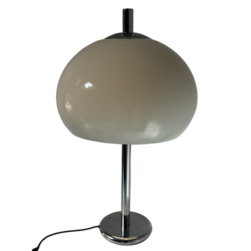 Pop Art / Space Age design - Mushroom lamp with white plexi shade and chrome base