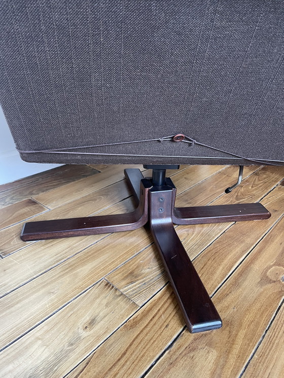 Image 1 of Fauteuil Scandinave 1970 Bois Laminé Courbé Assise en Cuir