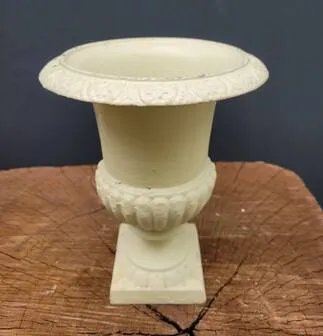 Cast iron garden vase cream white large, Plant pot, Vintage (photo 2 of 7)