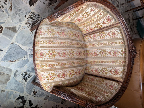 Image 1 of Louis XVI drawing room with onyx table