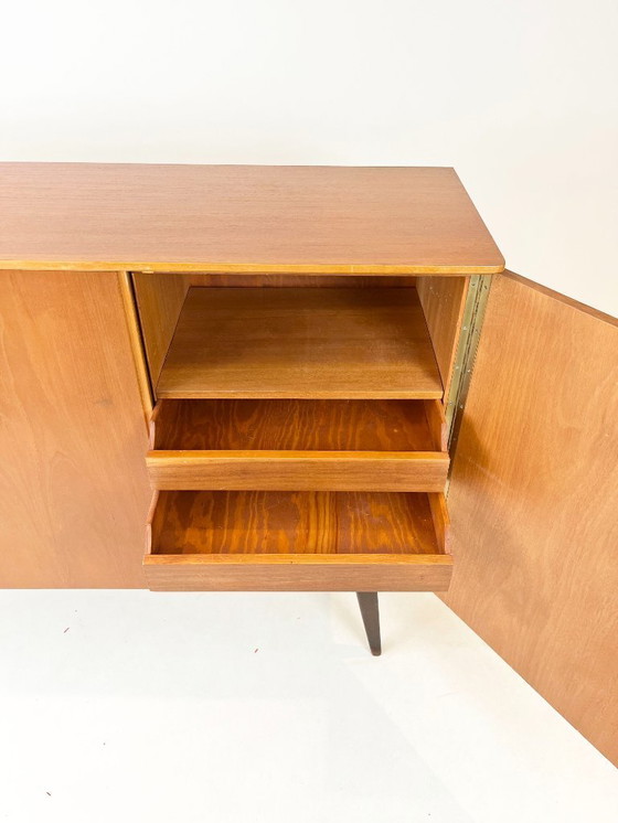 Image 1 of Scandinavisch Teak Dressoir