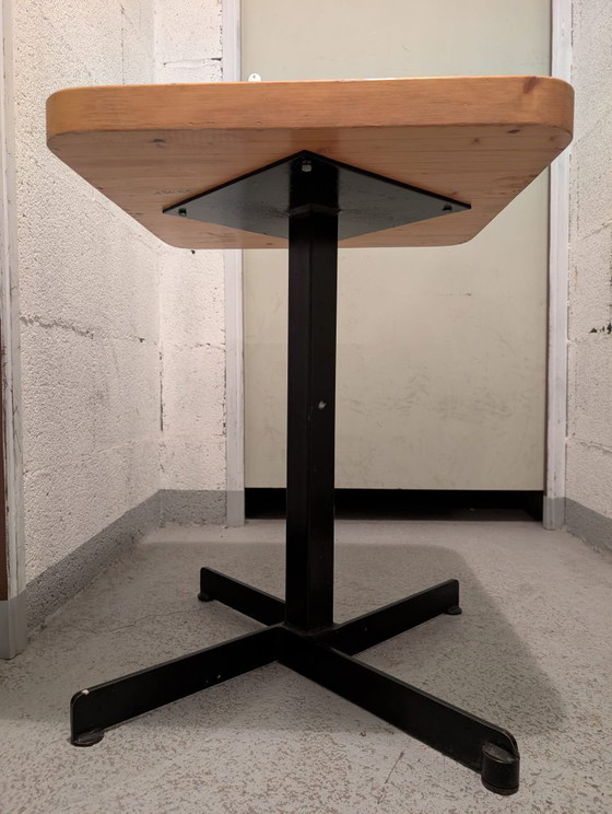 Vierkante tafel, Charlotte Perriand, Les Arcs 2000, circa 1979 – Bijzettafels, Wood (photo 5 of 5)