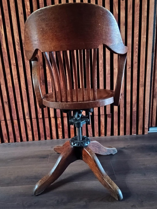 Antique Milwaukee Chair Co. swivel desk chair – ca. 1910-1920 – bureaustoelen, Wood (photo 2 of 5)