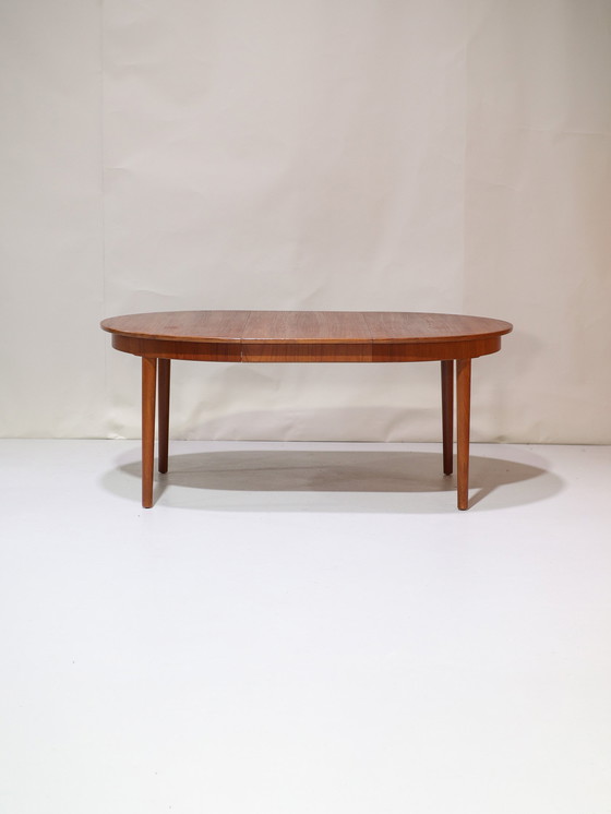 Image 1 of Table à manger ronde extensible Teck Vintage Danois