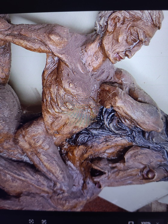 Image 1 of Decorazione murale butalista con uomini a cavallo