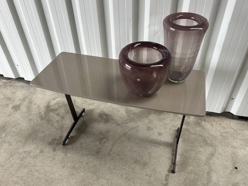 Sidetable behorend bij Flexform bank