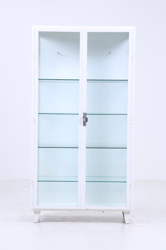 Image 1 of Grande armadietto vintage per medicinali anni '40 | armadietto in vetro metà secolo | vetrinetta portaoggetti #04-28