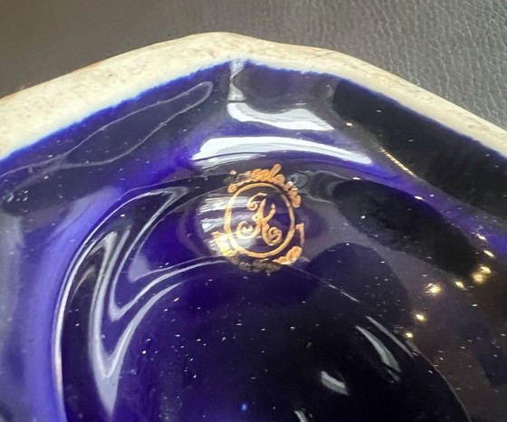 Image 1 of     Rococo Fragonard style porcelain aiguière / vase - 26cm high