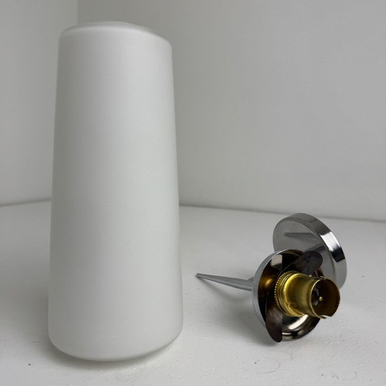 Pair of Vintage Opaline Wall Lights – Glass (photo 3 of 12)