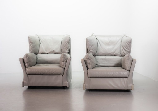 Fauteuil lounge luxueux « Viola d’Amore » de Piero de Martini, design italien du milieu du XXe siècle, en cuir gris dauphin. Ann