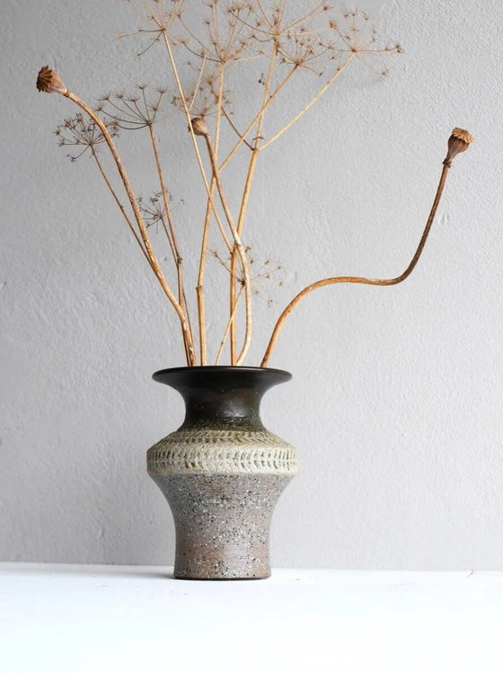 Image 1 of Brutalist ceramic vase in Scandinavian modernist style from the mid-century by Thomas Hellström for Nittsjö, Sweden.