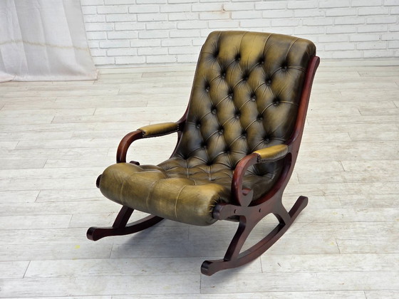 Image 1 of Anni '50, sedia a dondolo Chesterfield, pelle verde originale, legno di teak.