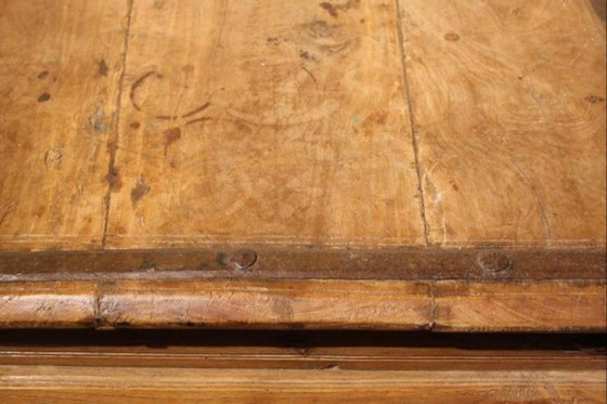 Image 1 of Antique coffee table – Industrial – Antique rustic farmhouse table