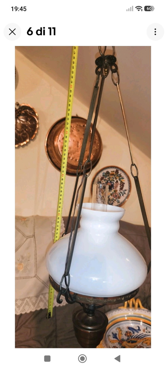 Lámpara de araña estilo lámpara de aceite antigua en oro y blanco – Lámparas colgantes, Glass, Brass (photo 6 of 11)