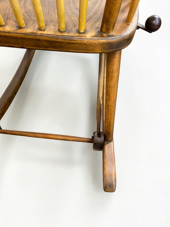Image 1 of Antiker Schaukelstuhl um 1900–1920 mit Arretierung | Handgefertigter Windsor Rocking Chair | Folk Art Massivholz Sessel | Sammle