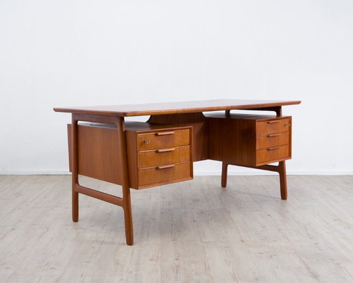 Deens teakhouten bureau van Omann Jr., model 75