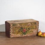 Kleine antike orientalische Schatulle mit Blumendetails (ca. 1900) #32 – Dekorative Objekte (photo 6 of 40)