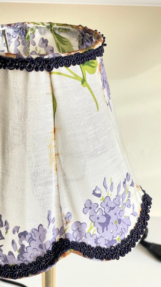 Vintage Plexiglas and lilac fabric lamp – Table lamps, Textile (photo 11 of 29)