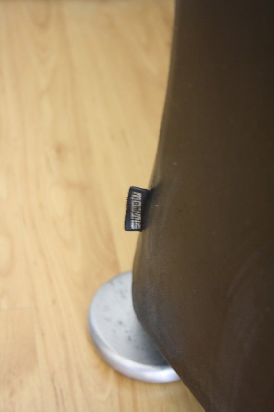 Image 1 of Set di 2 poltrone Montis Loge, in pelle rossa e nera