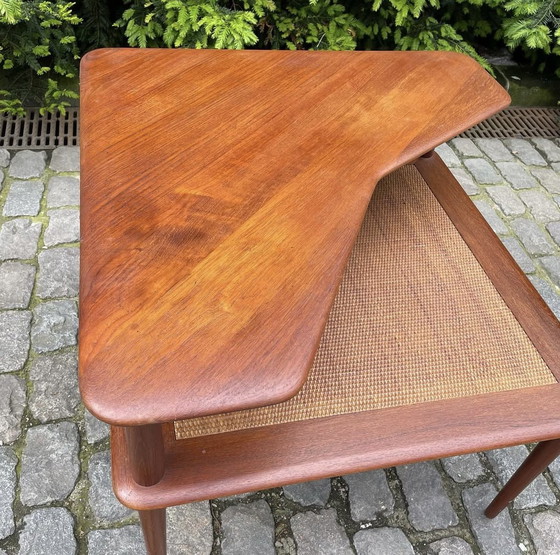 Image 1 of Une Table d'Angle par Peter Hvidt, Danemark, 1960's
