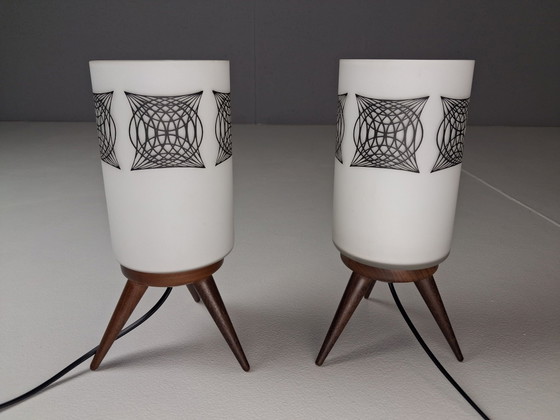 Set di 2 Lampade da tavolo Vintage, Francia Anni '60 – Legno, Vetro (photo 5 of 9)