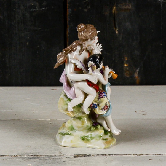 Scultura Capodimonte, Dama con Putti Musicali, Scena Bucolica – Sculture, Porcellana, Klassiek (photo 4 of 9)