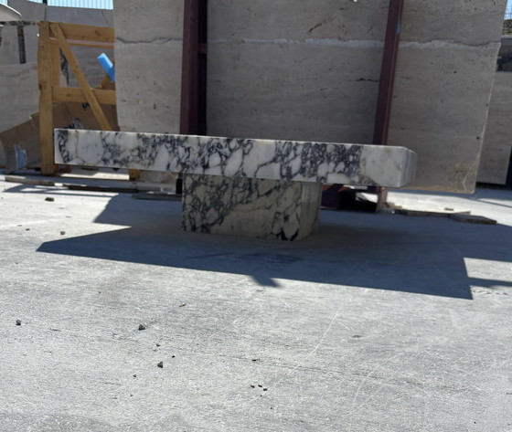 Image 1 of Mesa de centro de mármol calacatta