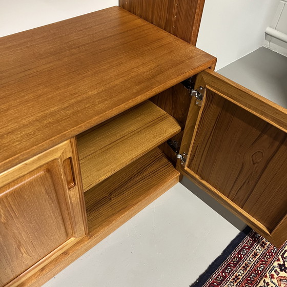 Image 1 of Meuble mural vintage •Dyrlund•