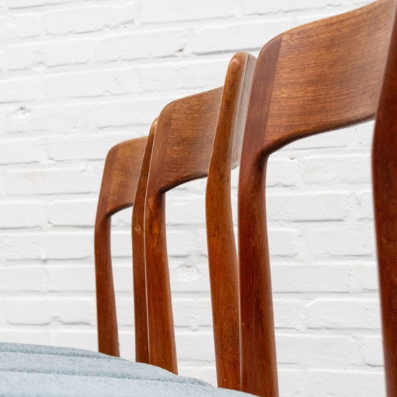 Image 1 of Juego de 4 sillas de comedor Henning Kjaernulf