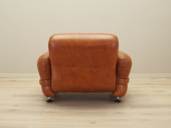 Image 1 of Fauteuil en cuir, design italien, années 1970, production : Italie
