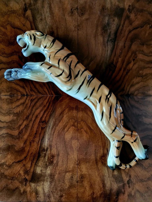 Tijger beeld wandecoratie keramiek, Cortendorf ceramic, Julius Griesbach S., West Germany, jaren 60