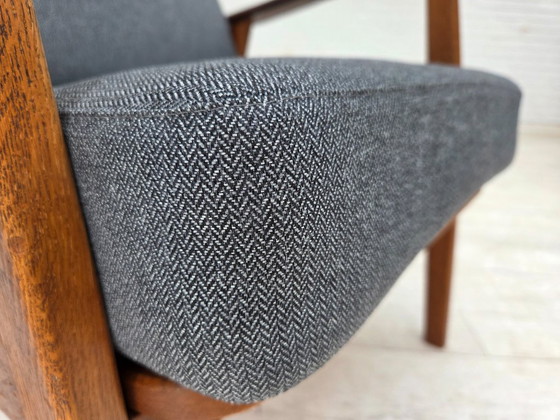 Image 1 of Años 70, pareja de sillones daneses, retapizados, muebles de lana, madera de teca y roble.