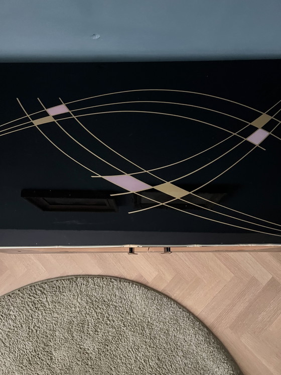 Image 1 of Buffet style rockabilly des années 1950 avec plateau en verre