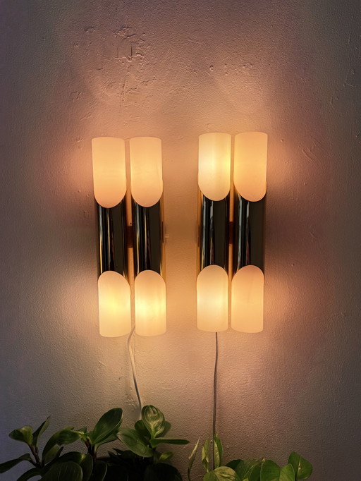 2 appliques murales vintage en laiton et verre dépoli, Paul Neuhaus ‘70