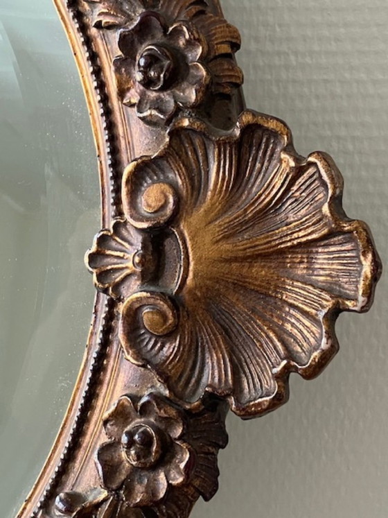 Specchio Ovale Antico con Cornice in Legno Riccamente Intagliata – Wood (photo 2 of 6)