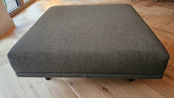 Sgabello/Pouf - Modello disponibile - Ottime condizioni, robusto! – Design on Stock, Poggiapiedi e pouf (photo 2 of 5)
