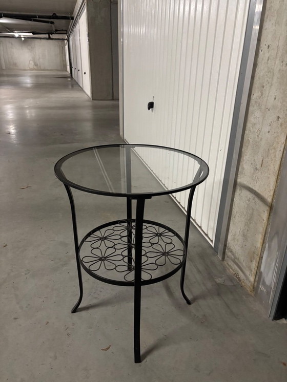 Image 1 of Table d'appoint vintage en fer forgé