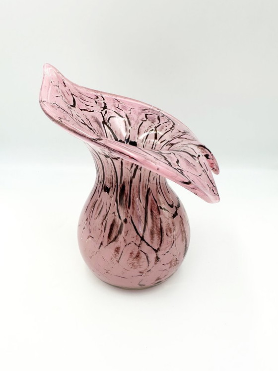 Image 1 of Murano style hand-blown glass vase