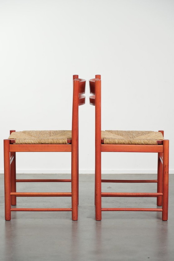 Image 1 of 2 x Leuk rood vintage houten stoeltje uit de jaren ’70 met een gevlochten rieten zitting
