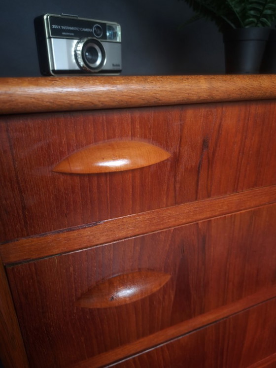 Vintage Midcentury Teak Chest of Drawers – Wood (photo 3 of 9)