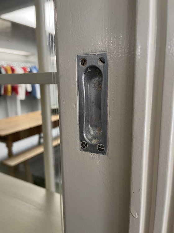 Image 1 of Vetrina da officina degli anni '50