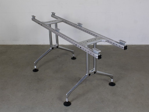 Vitra Ad Hoc table base design Antonio Citterio