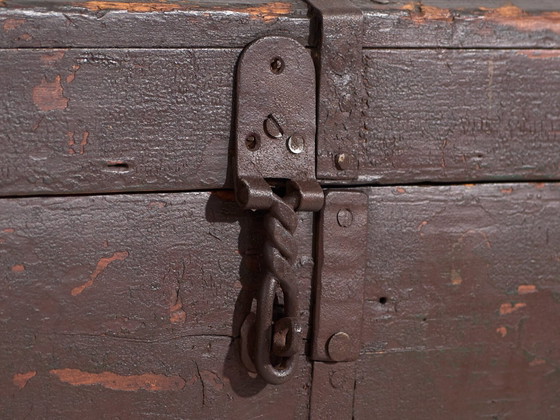 Kleine donkergekleurde antieke kist (ca. 1900) #21 – Ladekasten, Rustic (photo 14 of 40)