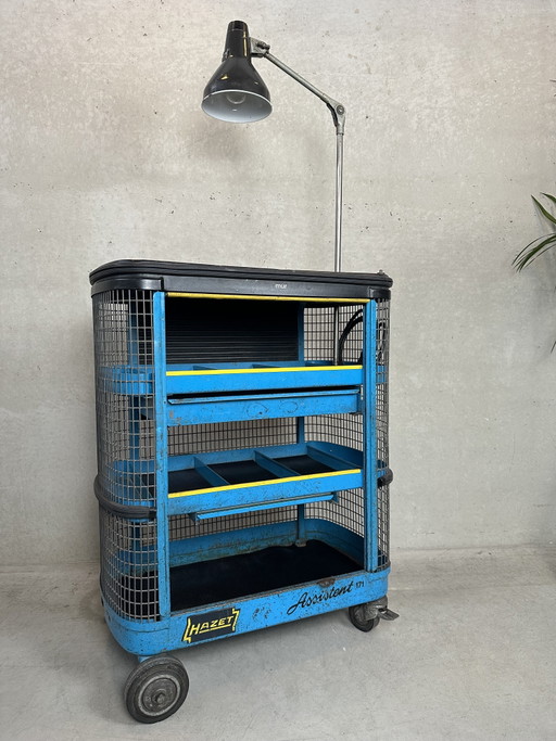 Vintage industrial trolley 'Hazet Assistent' + Rademacher lamp