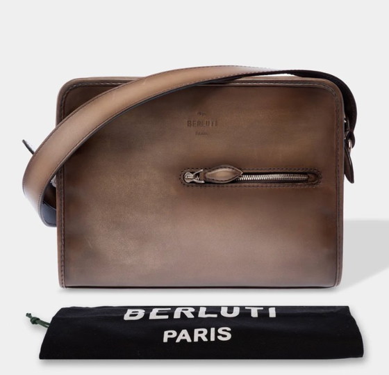 Image 1 of Sac NON SIGNÉ / UNSIGNED en Cuir Gris - 103436
