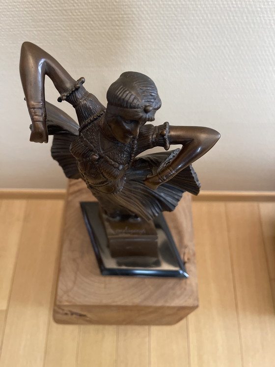 Image 1 of Bronzen beeld Chiparus