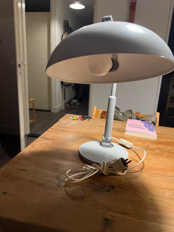 Hala Desk Lamp – Table lamps, polished steel (photo 5 of 5)