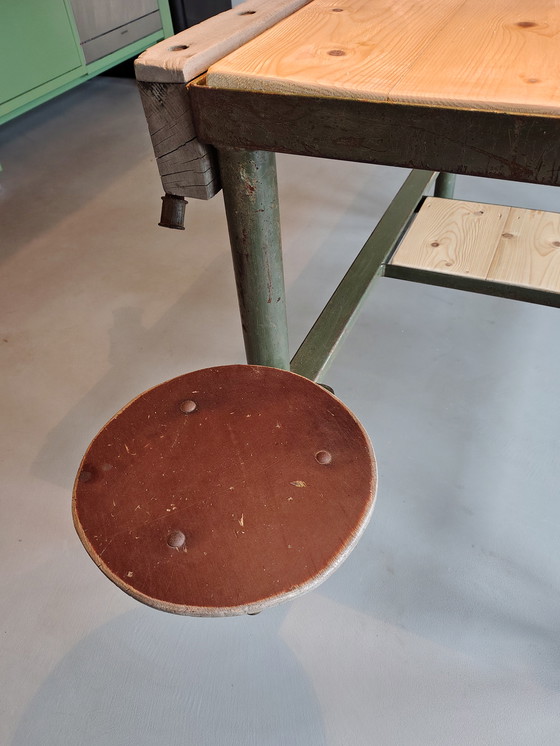 Image 1 of Workbench Nooitgedacht