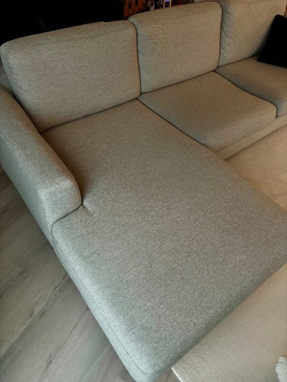 Image 1 of Divano grigio chiaro 'Cucita' 3 posti (Westwing)